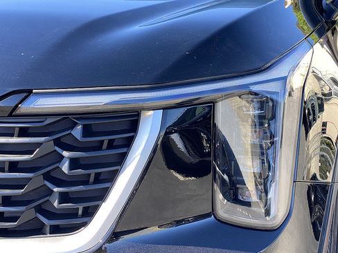 New 2026 Kia Sorento LX FWD image 8
