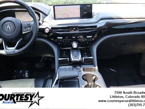Used 2024 Acura MDX SH-AWD w/ Advance Package image 9