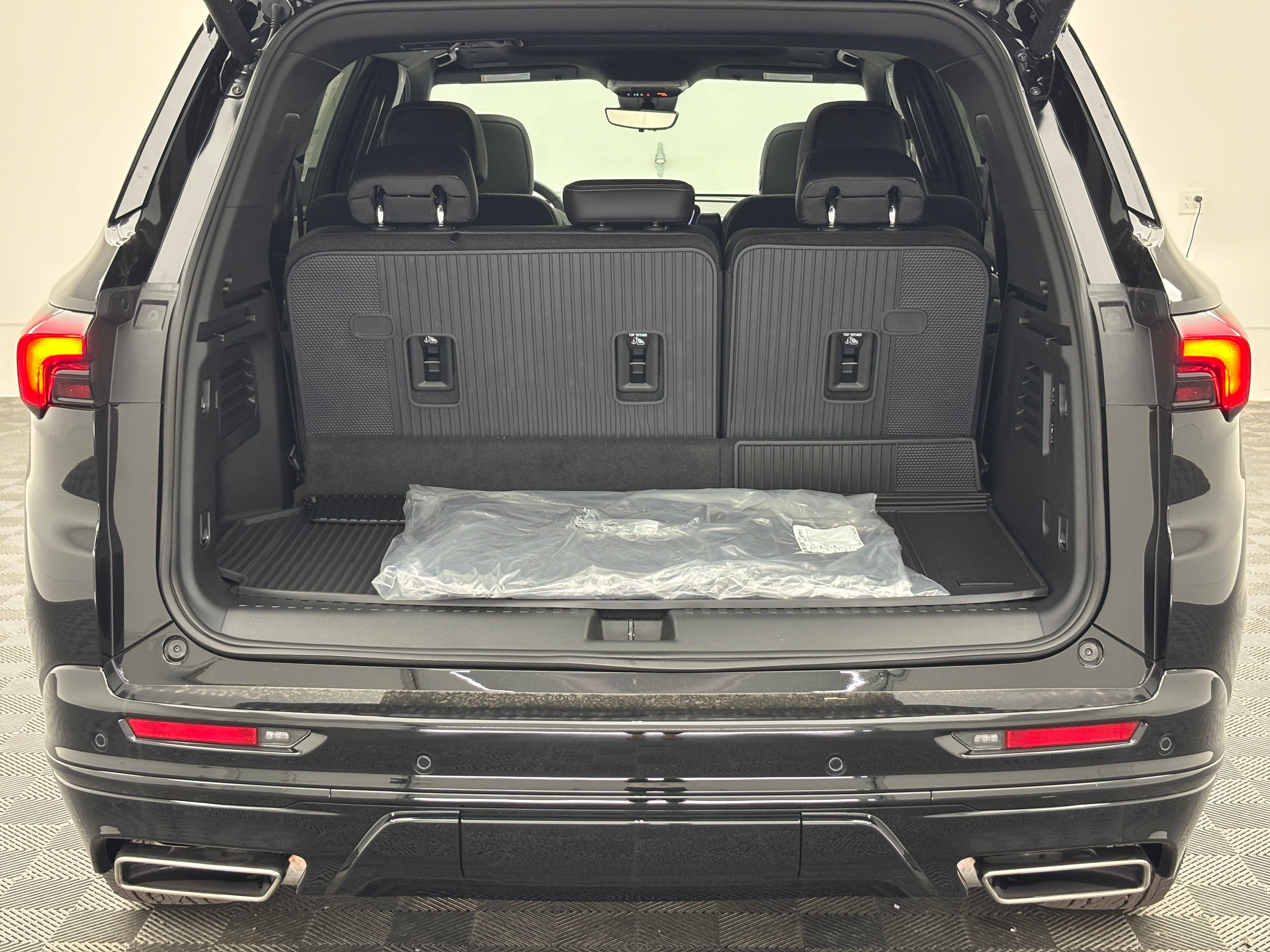 New 2026 Buick Enclave Sport Touring w/ Power Package FWD image 12
