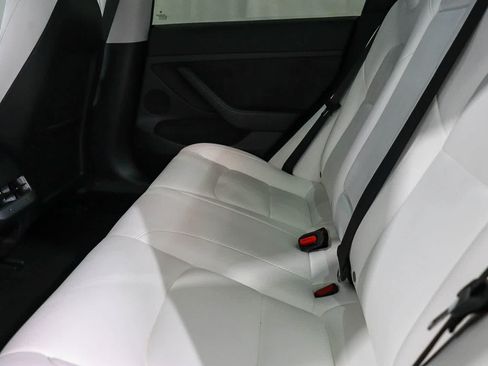 Used 2023 Tesla Model 3 Standard Range RWD image 19