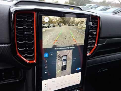 Used 2025 Ford Ranger Raptor image 19