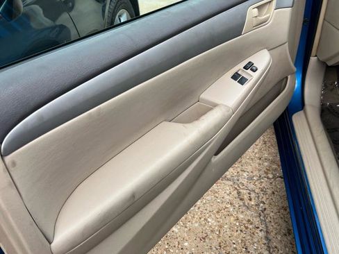 Used 2008 Toyota Solara SE FWD image 8