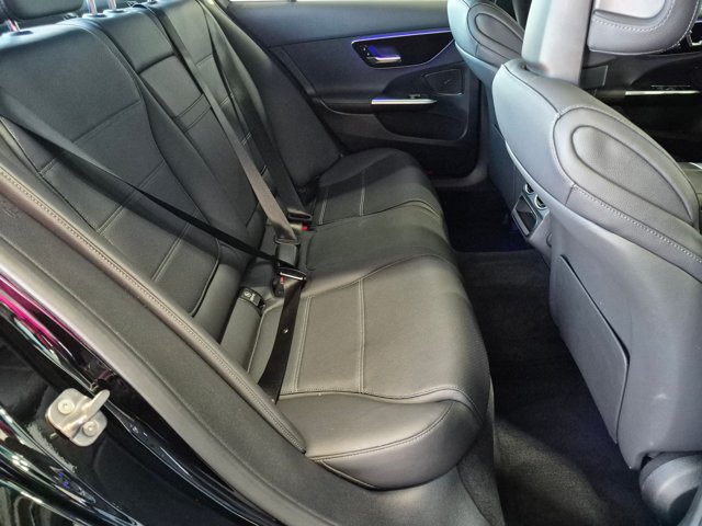 Used 2026 Mercedes-Benz C 300 4MATIC Sedan image 20