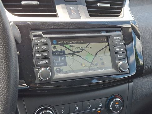 Used 2016 Nissan Sentra SV w/ Driver's Assist Package FWD image 17
