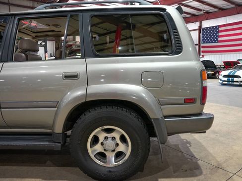 Used 1997 Toyota Land Cruiser AWD/4WD image 5
