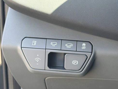 Used 2026 Kia EV9 Light RWD image 17