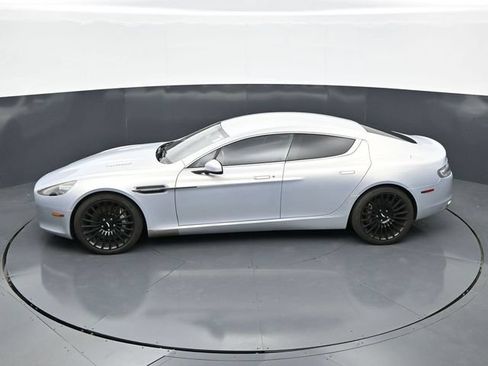 Used 2011 Aston Martin Rapide RWD image 36