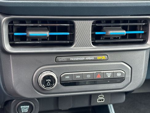 New 2026 Ford Maverick Lobo AWD/4WD image 18