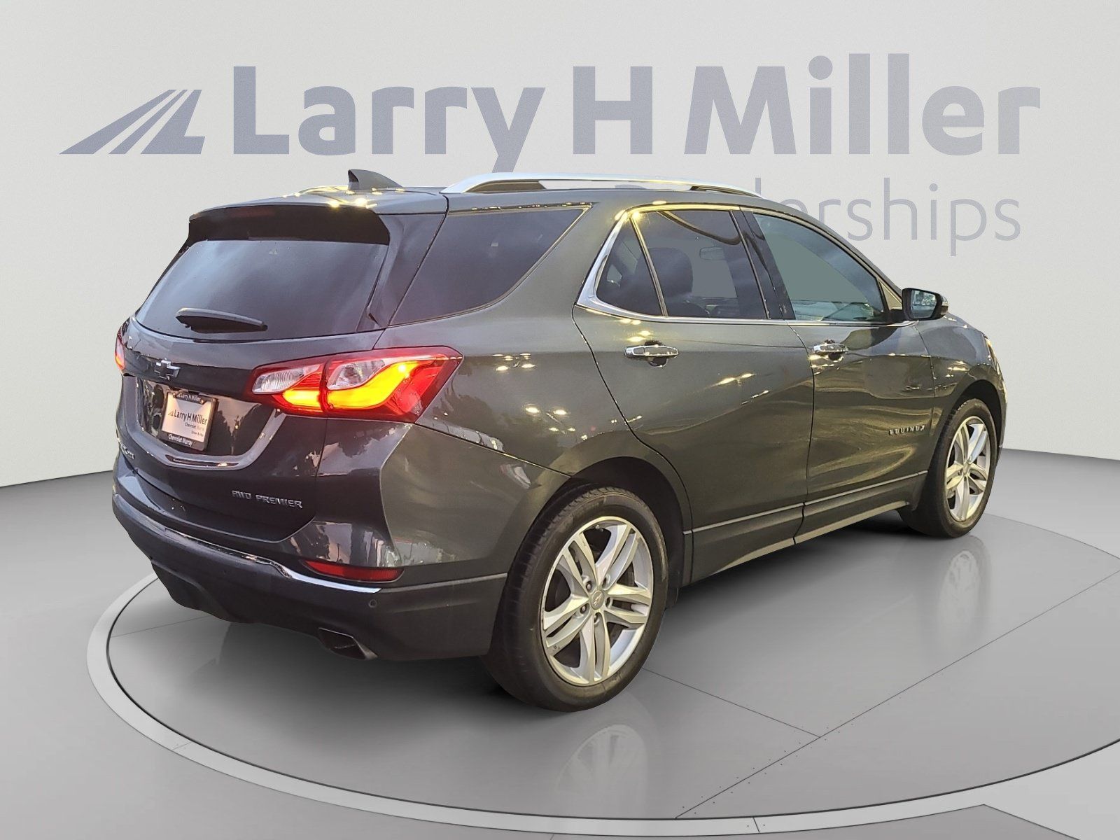 Used 2020 Chevrolet Equinox Premier AWD/4WD image 5