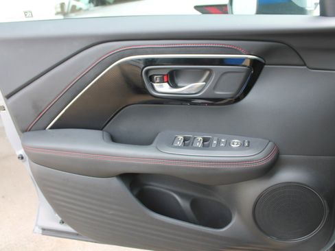 Used 2025 Acura ADX A-Spec FWD image 13