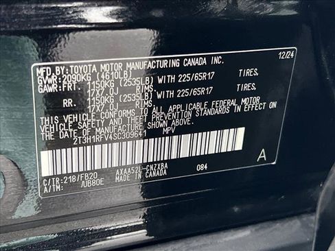 Certified 2025 Toyota RAV4 LE image 26