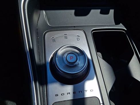 Certified 2026 Kia Sorento EX w/ EX Premium Package AWD/4WD image 15