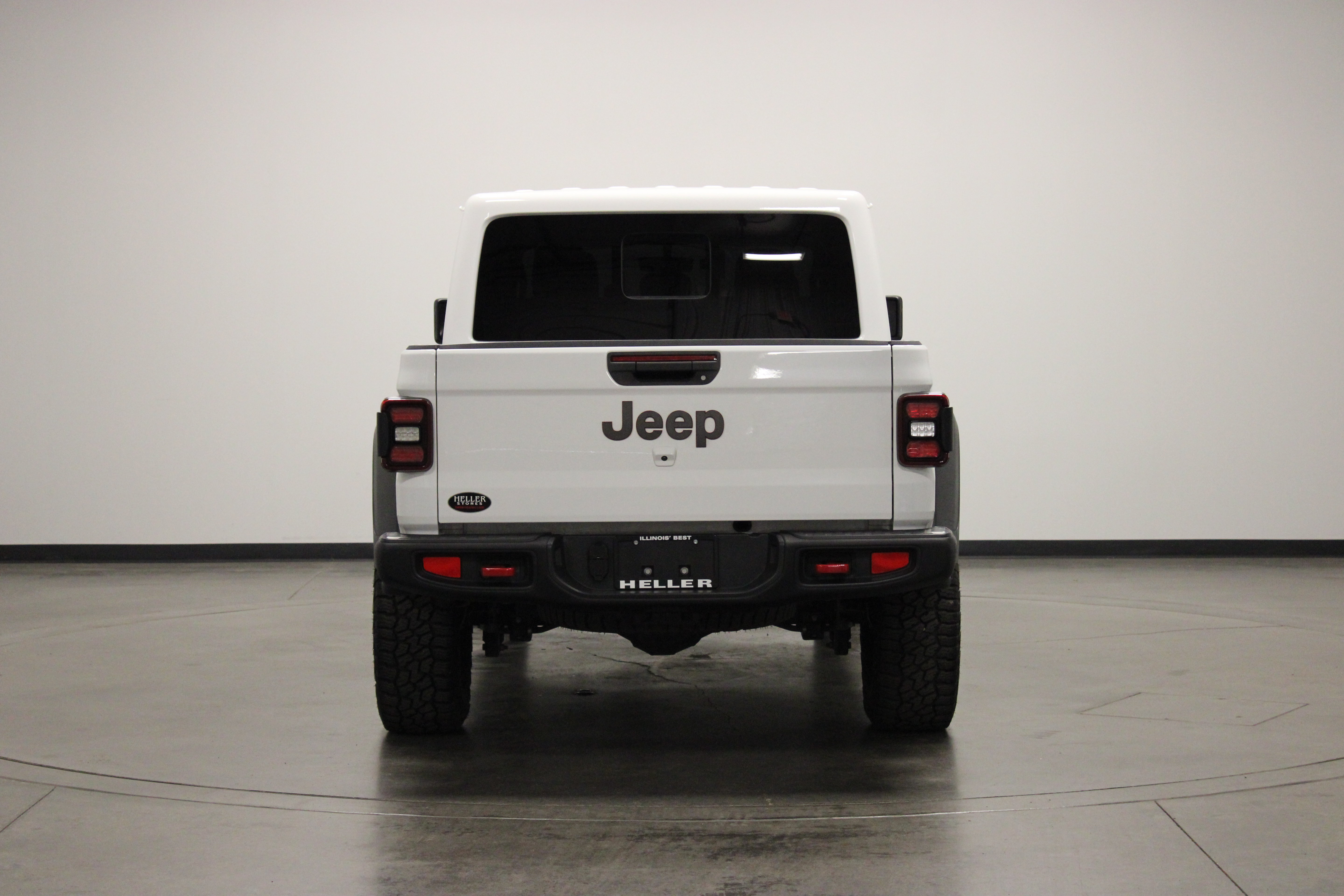 Used 2022 Jeep Gladiator Rubicon w/ LED Lighting Group AWD/4WD image 7