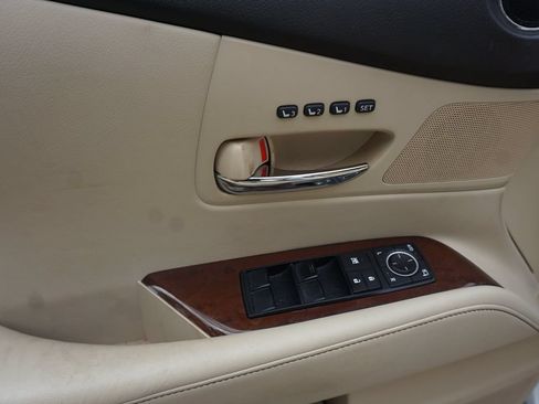 Used 2014 Lexus RX 350 FWD w/ Navigation Package image 3