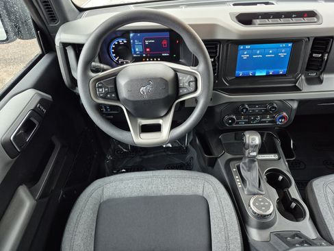 Used 2022 Ford Bronco 4-Door w/ Sasquatch Package AWD/4WD image 15