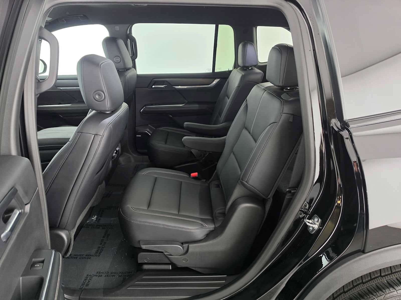 Used 2026 GMC Acadia Elevation w/ Super Cruise Package FWD image 18