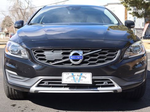 Used 2016 Volvo V60 T5 Cross Country Platinum image 13