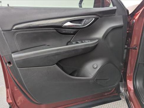 Used 2023 Buick Envision Essence FWD image 13