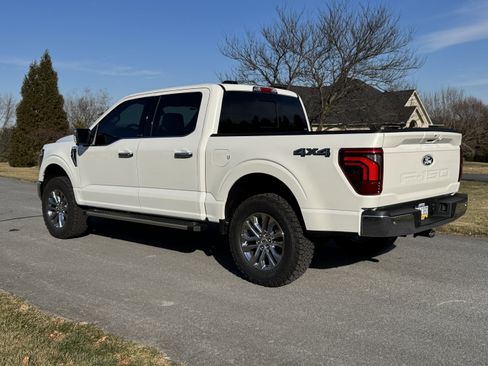 Used 2025 Ford F150 Lariat w/ Equipment Group 501A Mid image 5
