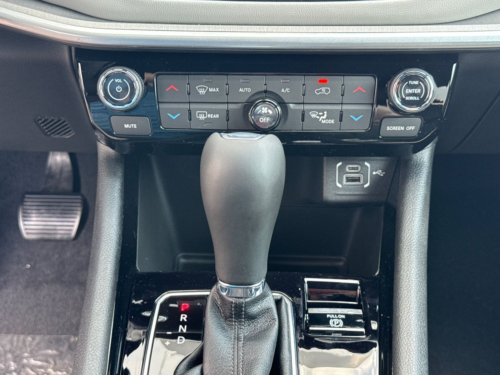 New 2026 Jeep Compass Limited AWD/4WD image 12
