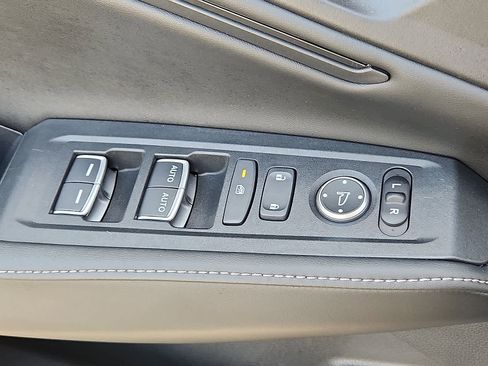 Used 2023 Honda Accord Sport image 27