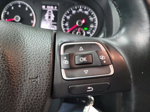 Used 2013 Volkswagen Passat 2.5 SEL Premium image 20