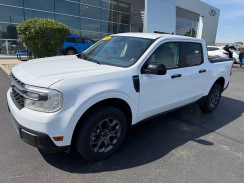 Used 2024 Ford Maverick XLT w/ XLT Luxury Package FWD image 2