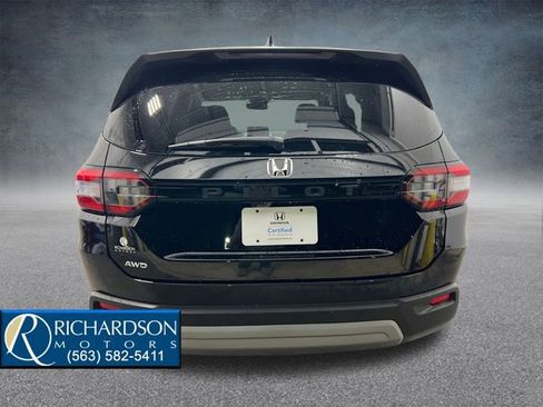 Used 2023 Honda Pilot EX-L image 4