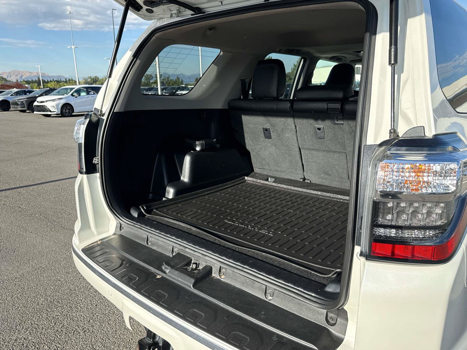 Used 2023 Toyota 4Runner Limited AWD/4WD image 15