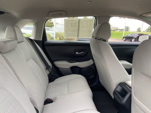 Used 2025 Honda HR-V LX image 24