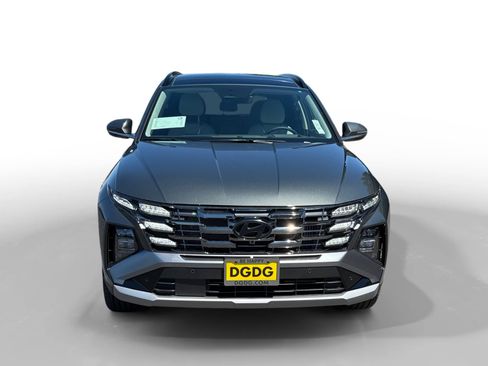 New 2025 Hyundai Tucson Limited image 8