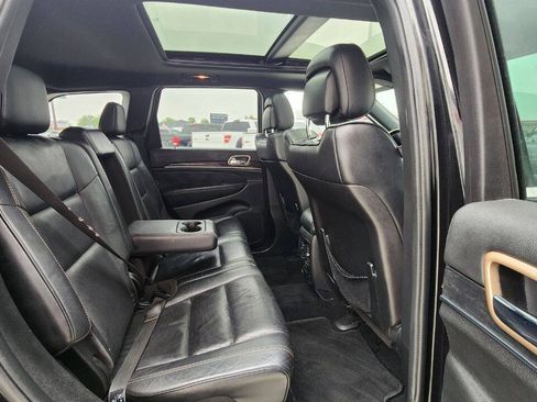 Used 2014 Jeep Grand Cherokee Overland w/ Trailer Tow Group IV RWD image 22