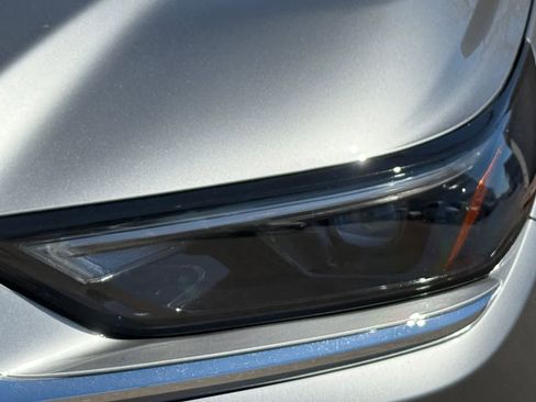 Used 2025 Toyota Grand Highlander FWD image 16