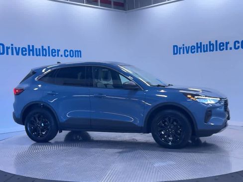 Used 2023 Ford Escape Active image 4