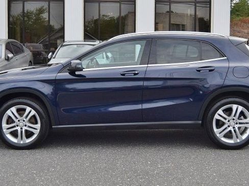 Used 2017 Mercedes-Benz GLA 250 4MATIC image 3