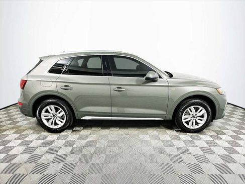 Certified 2023 Audi Q5 2.0T Premium w/ Convenience Package AWD/4WD image 8