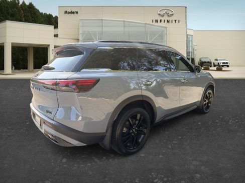 Certified 2025 INFINITI QX60 Luxe w/ Black Edition AWD/4WD image 5