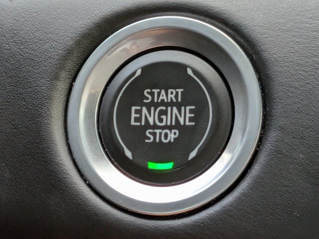 Certified 2022 Cadillac Escalade Sport Platinum RWD image 36