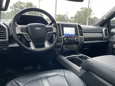 Used 2020 Ford F350 Platinum w/ FX4 Off-Road Package AWD/4WD image 11