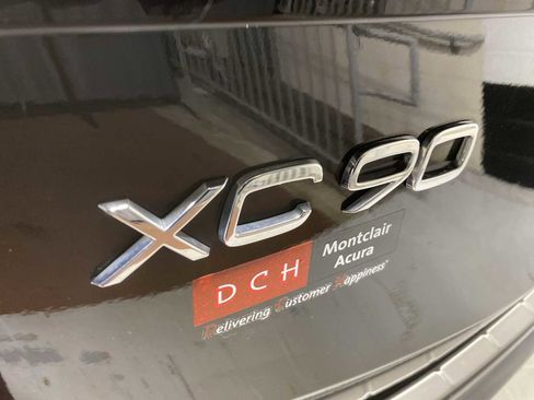 Used 2019 Volvo XC90 T6 Momentum w/ Advanced Package image 7