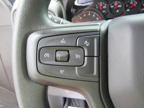 Used 2024 Chevrolet Silverado 1500 Custom Trail Boss AWD/4WD image 25