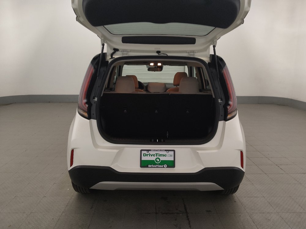 Used 2025 Kia Soul S FWD image 29