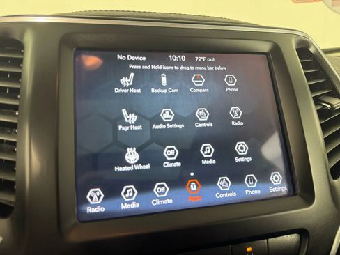 Used 2021 Jeep Cherokee Latitude Lux w/ Sun & Sound Group image 19