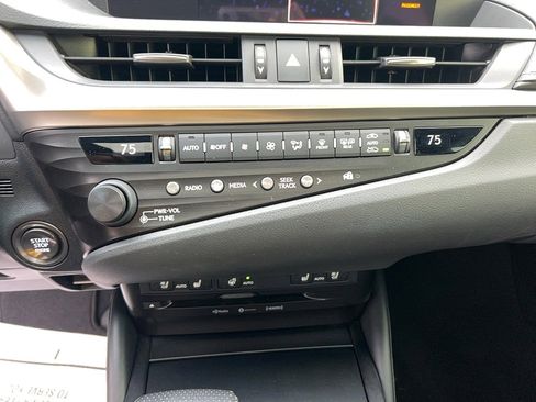 Used 2019 Lexus ES 350 F Sport image 21