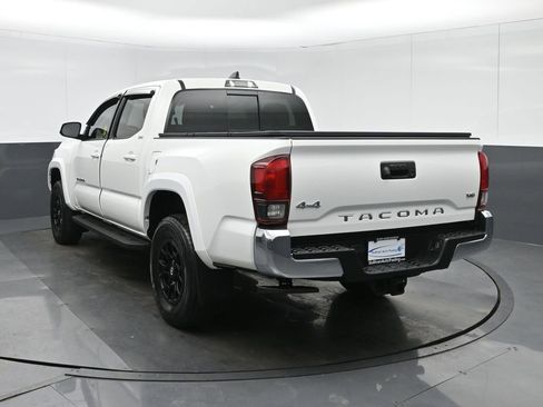 Used 2022 Toyota Tacoma SR5 image 5