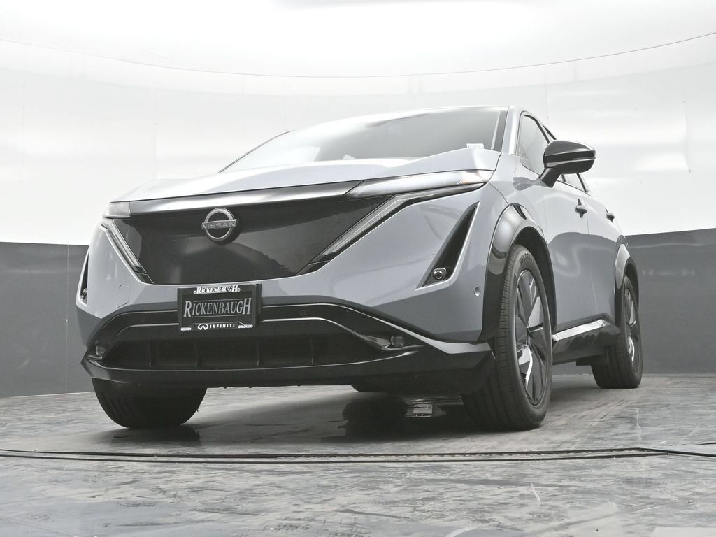 Used 2024 Nissan Ariya AWD image 29