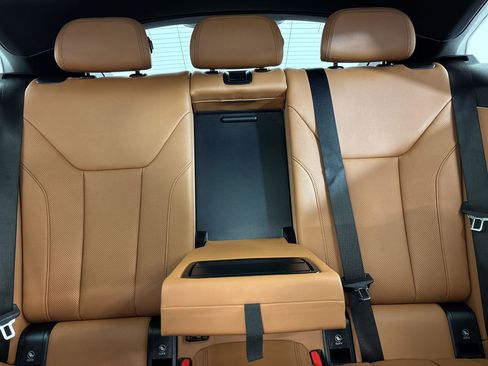 Used 2023 BMW i4 eDrive35 image 29