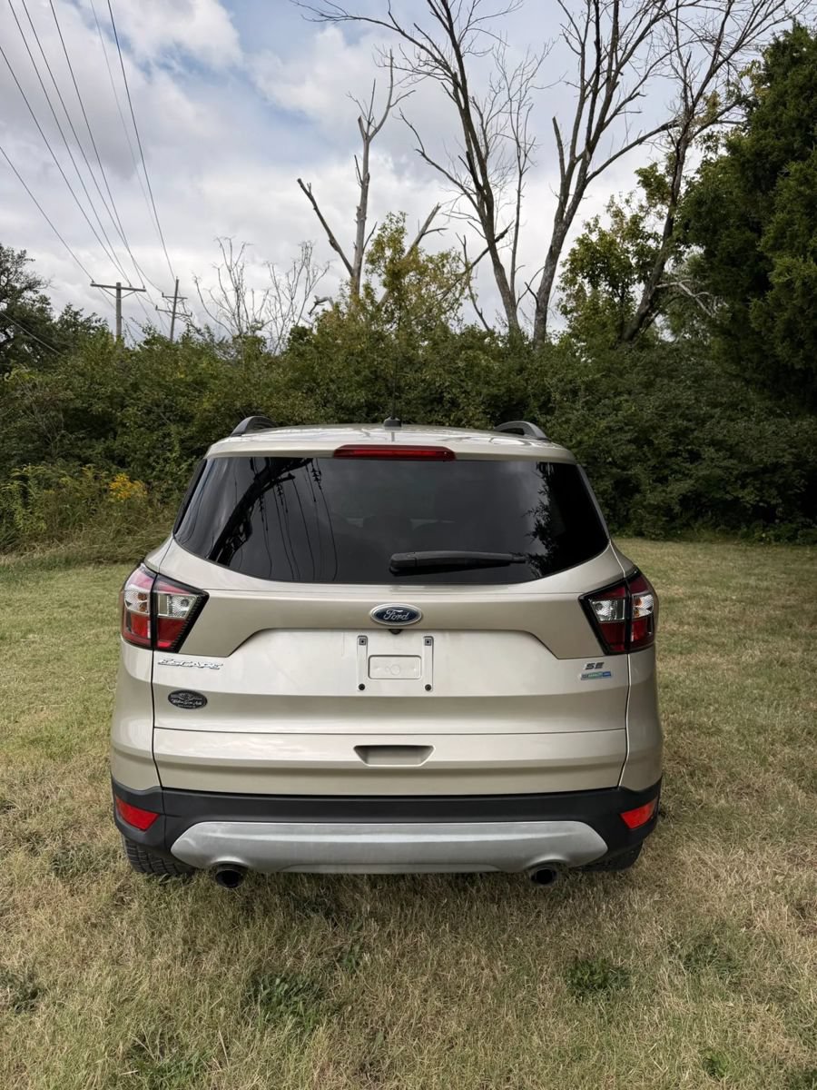Used 2018 Ford Escape SE AWD/4WD image 7
