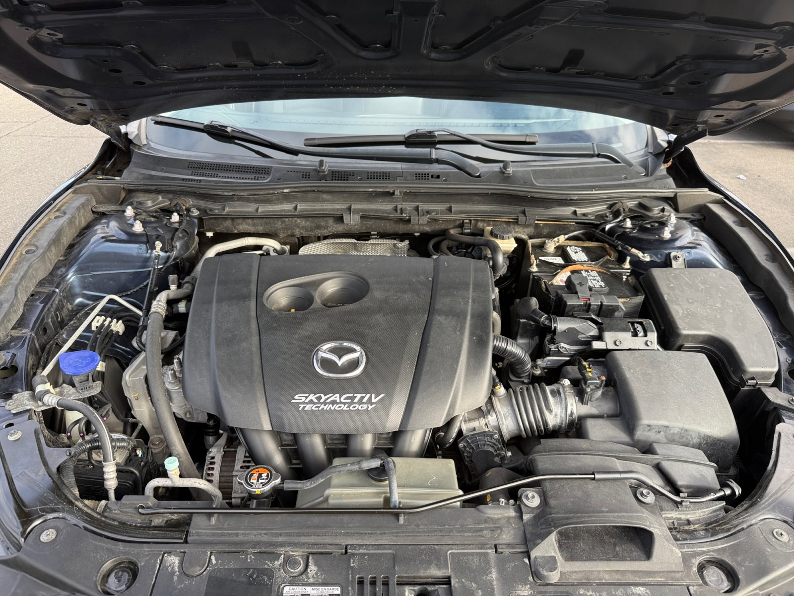 Used 2015 MAZDA MAZDA3 i Touring w/ Technology Package FWD image 20