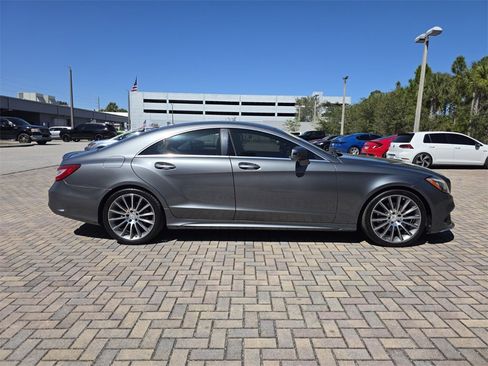 Used 2016 Mercedes-Benz CLS 400 image 12